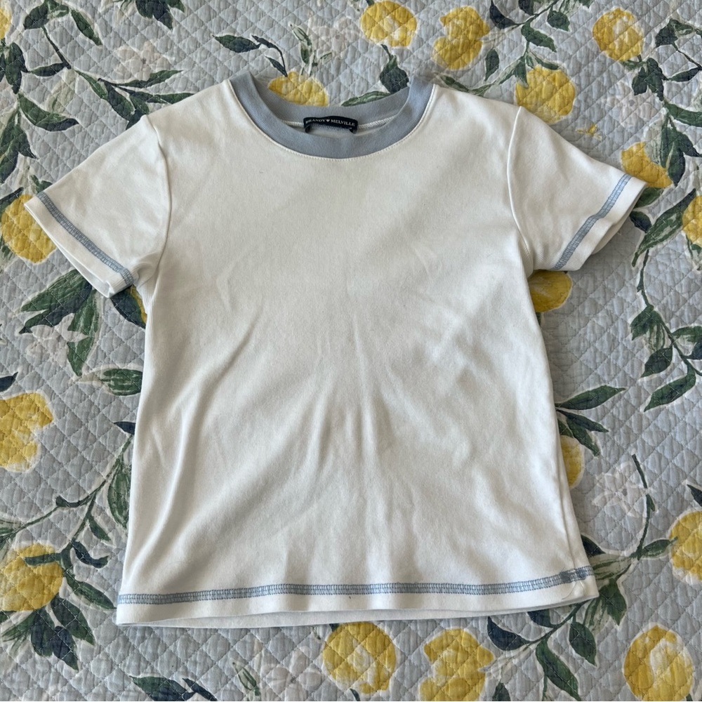 Brandy Melville tee🩵